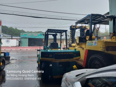 Xe nâng hàng - Xe Nâng Hoàng Nam - Công Ty TNHH MTV Xe Nâng Hoàng Nam